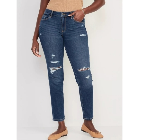 ⭐️40% Off⭐️ Old Navy Mid-Rise Power Straight Jeans - Picture 1 of 16
